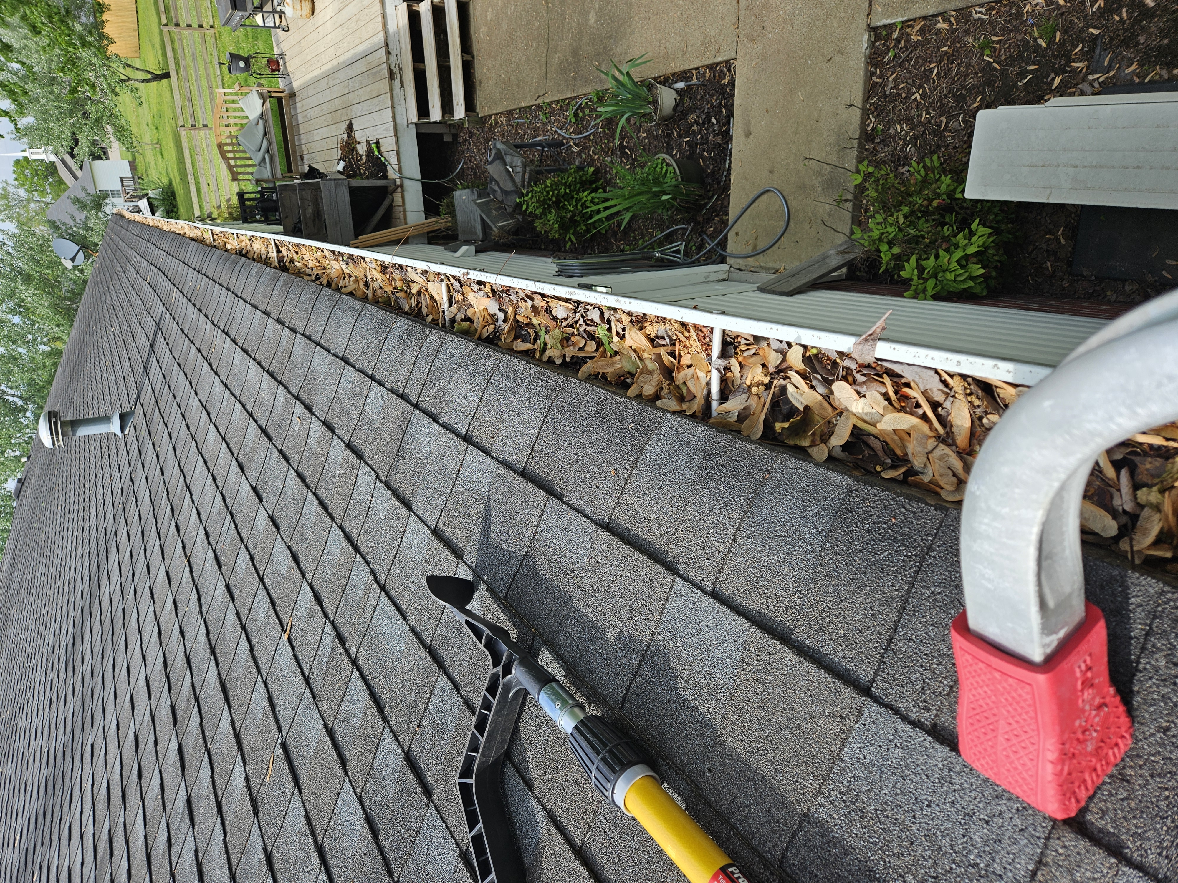 Top Quality Gutter Cleaning in Columbia, TN Thumbnail